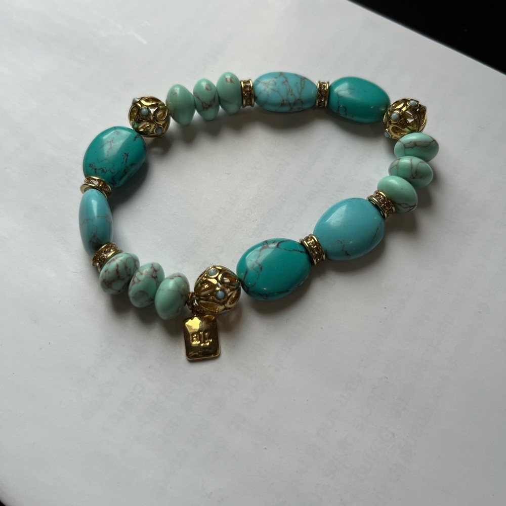 Chic Ralph Lauren Lauren Turquoise and Gold Bracelet